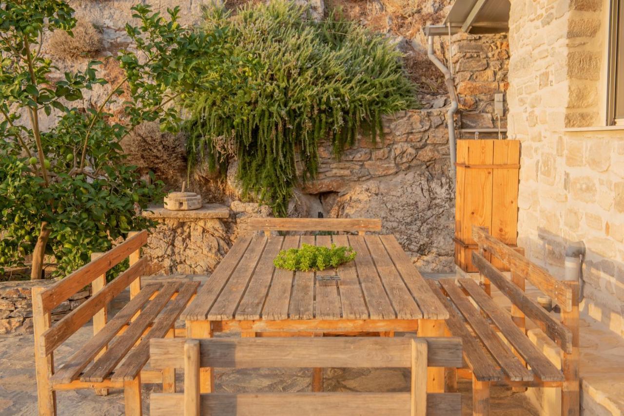 Cretan Nature Villa Alexandra Zaros Bagian luar foto